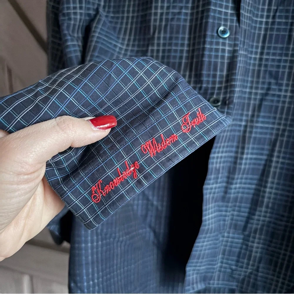 Robert Graham Blue Plaid Button Down‎ flip cuff Size L